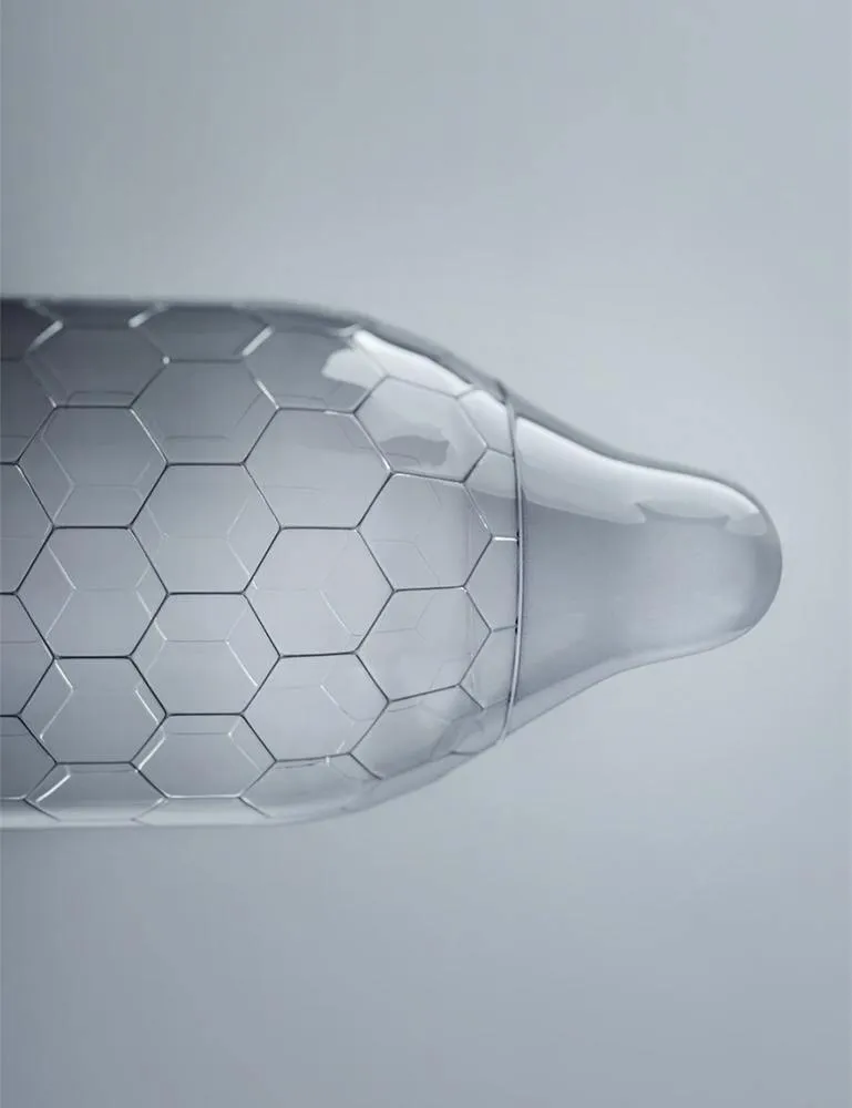 LELO HEX™ Condom. 3 pack